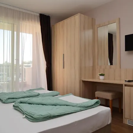 Drvenik Palace 3* Drvenik (Split-Dalmatia)
